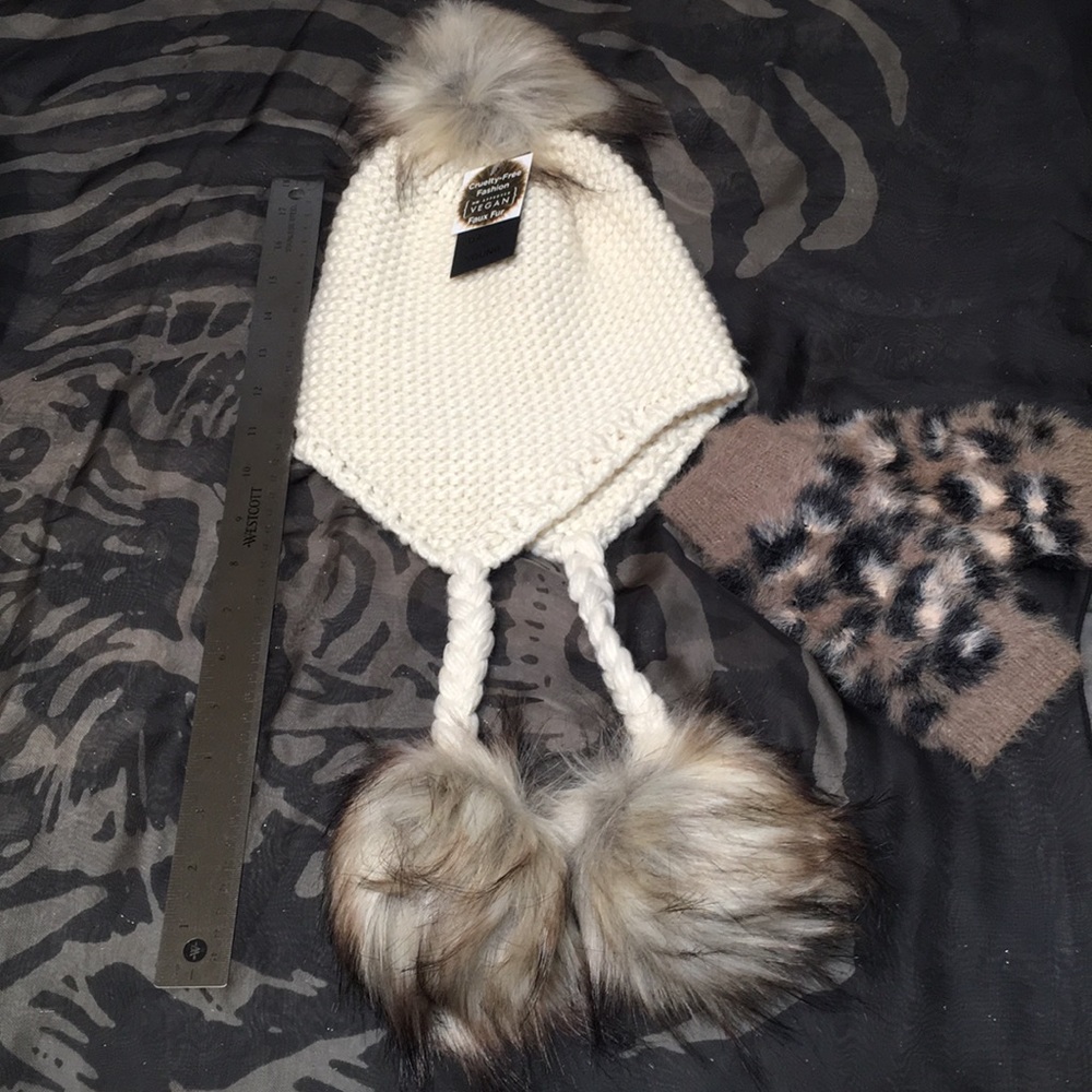 White Hat faux fur NEW - Picture 7 of 8